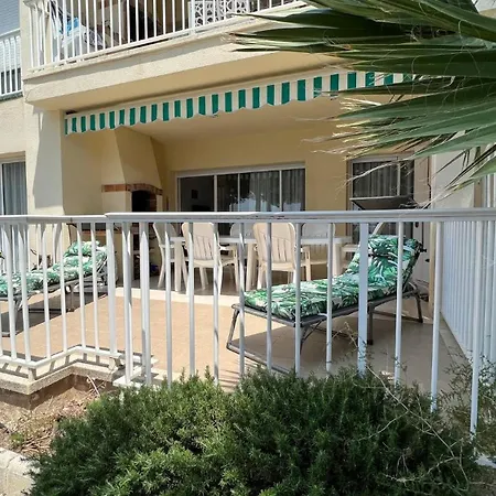En Primera Linea Con Acceso Directo A La Playa En La Almadrava Apartment