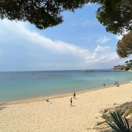 En Primera Linea Con Acceso Directo A La Playa En La Almadrava