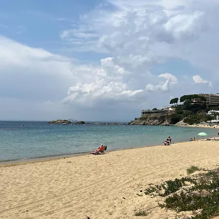 Con Acceso Directo A La Playa Av-39