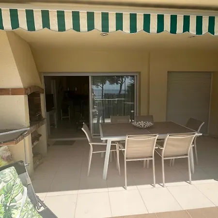 Apartment En Primera Linea Con Acceso Directo A La Playa En La Almadrava