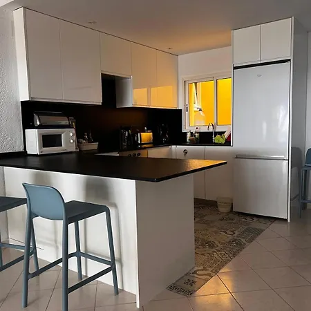 Daire Con Acceso Directo A La Playa Av-39 *