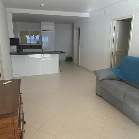 En Primera Linea Con Acceso Directo A La Playa En La Almadrava Apartment